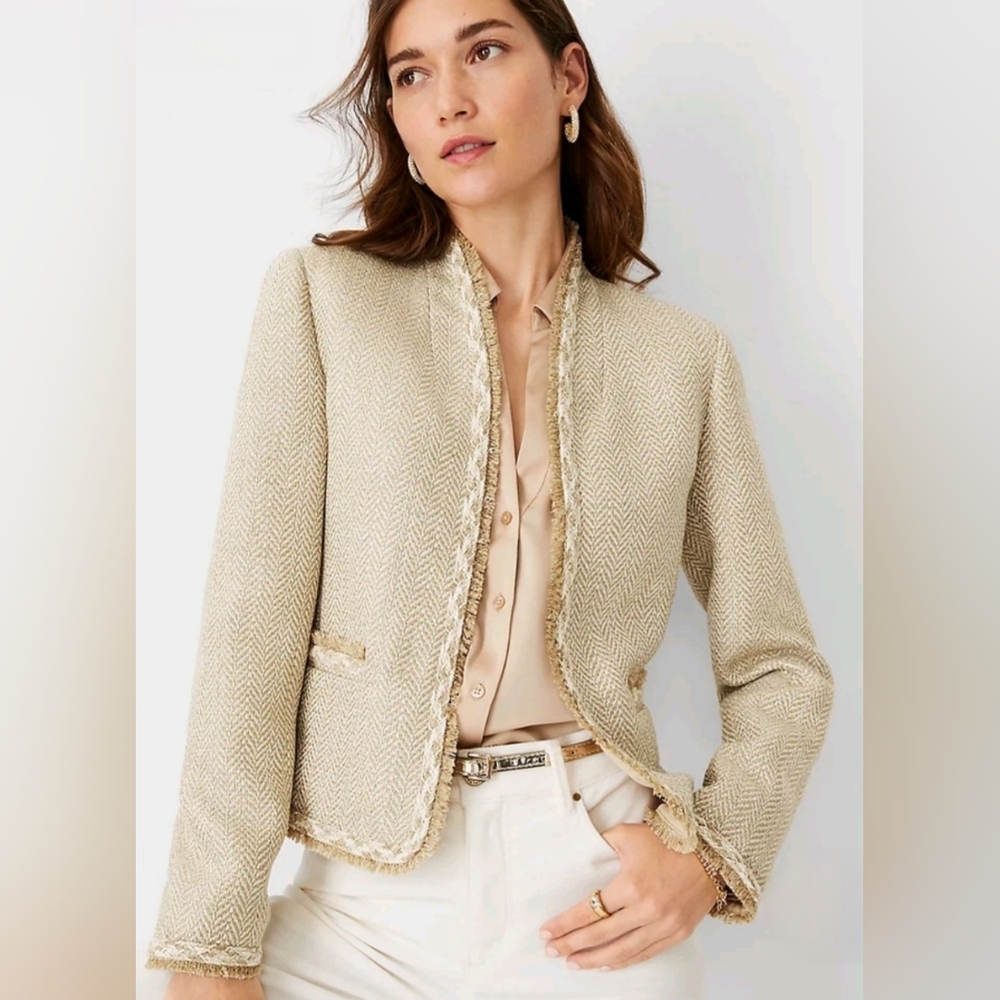☆ANN TAYLOR CHAMPAGNE METALLIC TWEED CUTAWAY JACKET☆